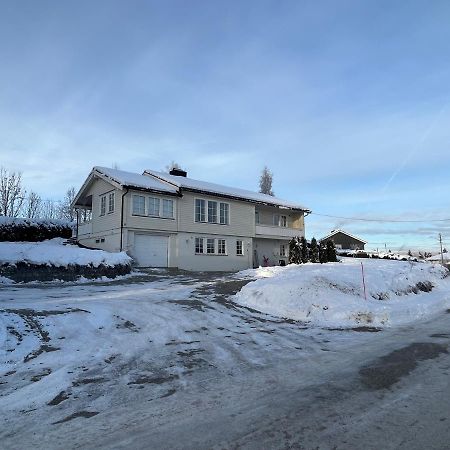 Koselig Rom I Rolige Omgivelser Amot Екстериор снимка